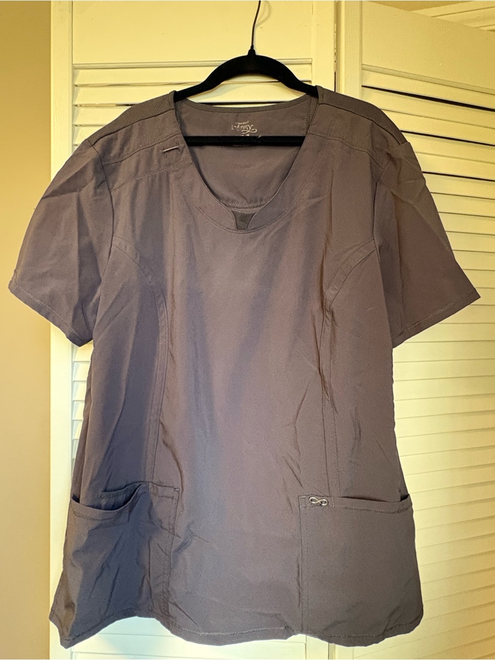 Cherokee Infinity Gray Medical Top